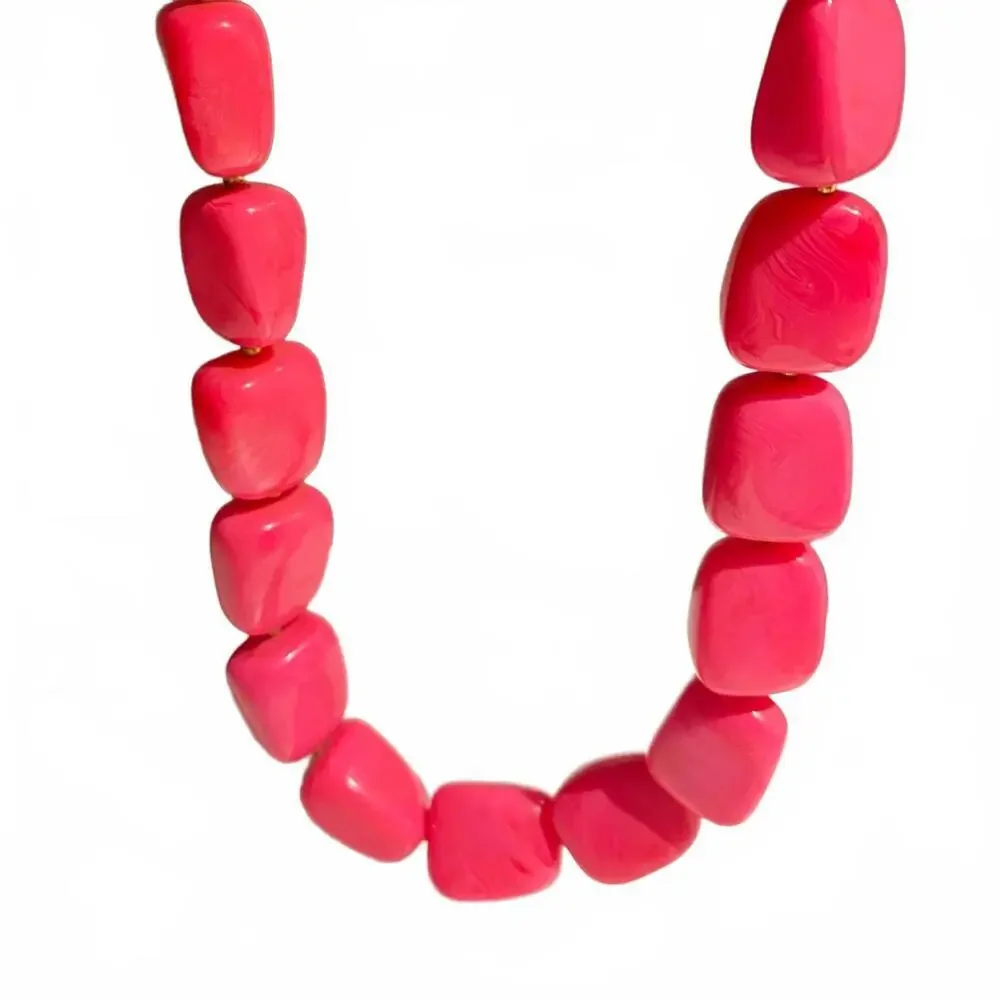 60's Vintage Crown TRIFARI Magenta Chicklet Beaded Necklace RARE
